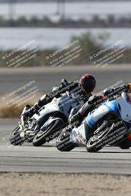 media/Nov-16-2025-Race Pace (Sun) [[8c5fa54630]]/Non Verified Riders (1st 20 Minutes)/1-Turn 14 (10am)/